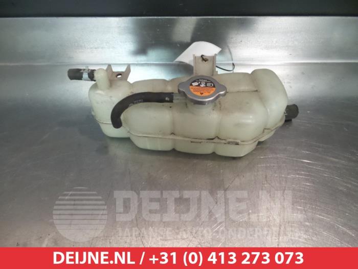 Nissan Note Expansievat O341486