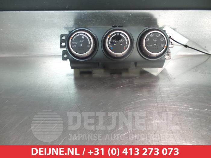 Nissan X-Trail Kachel Bedieningspaneel O305723