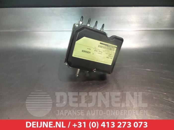 Gebruikte ABS Pomp Nissan X-Trail (T31) 2.0 XE,SE,LE dCi 16V 4x2 Prijs € 50,00 Margeregeling aangeboden door V.Deijne Jap.Auto-onderdelen BV