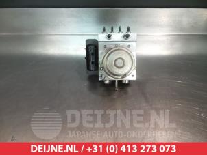 Nissan X-Trail ABS pump O337656 photo 2