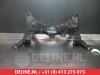 Subframe van een Nissan Almera (N16), 2000 / 2006 2.2 Di 16V, Hatchback, Diesel, 2.184cc, 82kW (111pk), FWD, YD22DDT, 2003-09 / 2006-09, N16 2004
