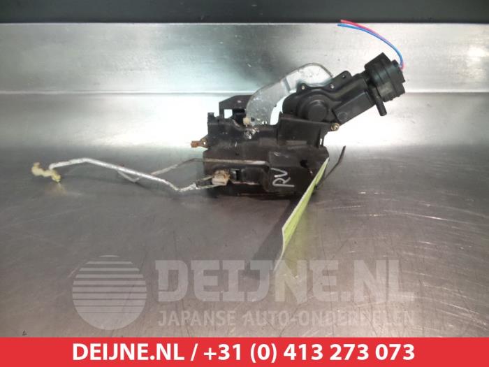 Toyota Corolla Türschlossmechanik 4-türig rechts vorne O281203