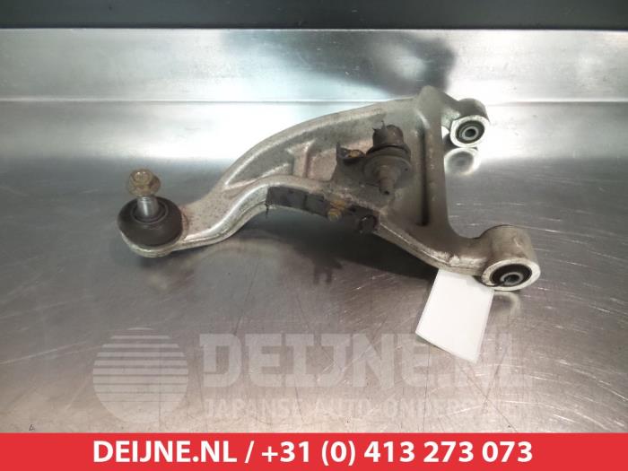 Nissan Murano Draagarm links-achter O383409