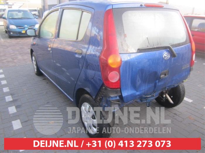 Daihatsu Cuore Tür 4-türig links hinten O285573