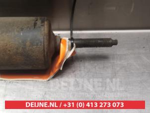 Mitsubishi Pajero Schokdemper rechts-achter O379569 foto 3