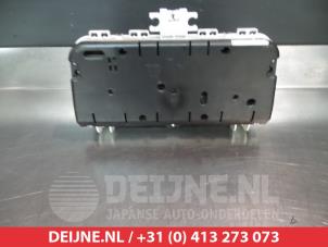 Toyota Corolla Verso Odometer KM O305109 photo 2