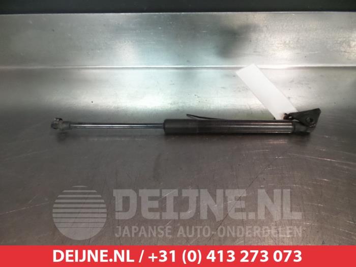 Toyota IQ Gasdemper rechts-achter O295479