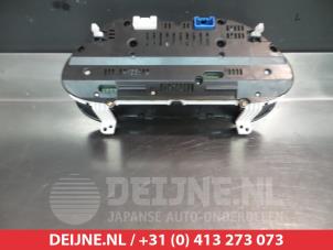 Toyota Avensis Odometer KM O305142 photo 2