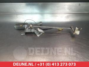 Suzuki Vitara Scheibenwischermotor hinten O301349 foto 2