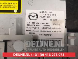 Mazda 3 Radio O312793 photo 3