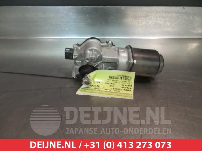 Mitsubishi Lancer Ruitenwissermotor voor O348946