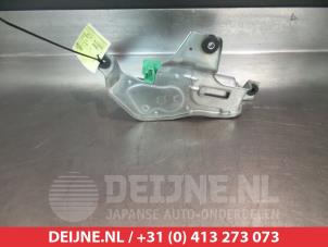 Mitsubishi Outlander Scheibenwischermotor hinten O301222 foto 2