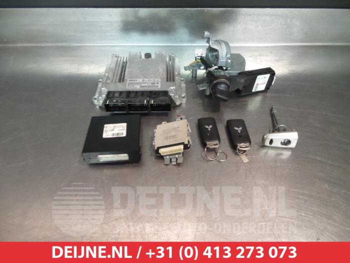 Mitsubishi Outlander Computer Motormanagement O344991