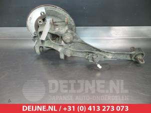 Toyota Avensis Achsschenkel links hinten O380495 foto 2