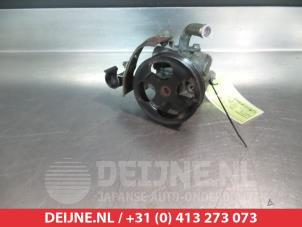 Gebruikte Pomp Servo Mitsubishi Grandis (NA) 2.0 DI-D 16V Prijs € 45,00 Margeregeling aangeboden door V.Deijne Jap.Auto-onderdelen BV
