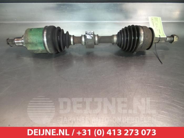 Mitsubishi Grandis Antriebswelle links vorne O318186
