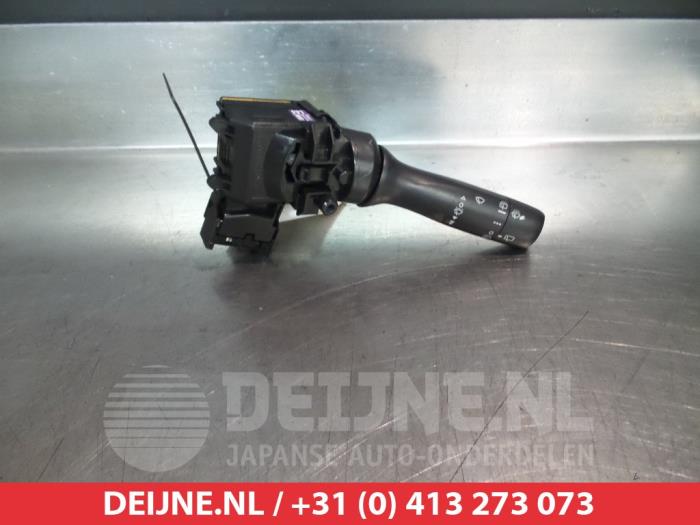 Toyota Yaris Wiper switch O310529
