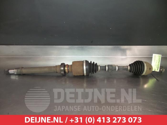Mazda 3 Aandrijfas rechts-voor O318999