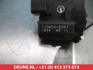 Toyota Avensis Kachelklep Motor O368454 foto 3