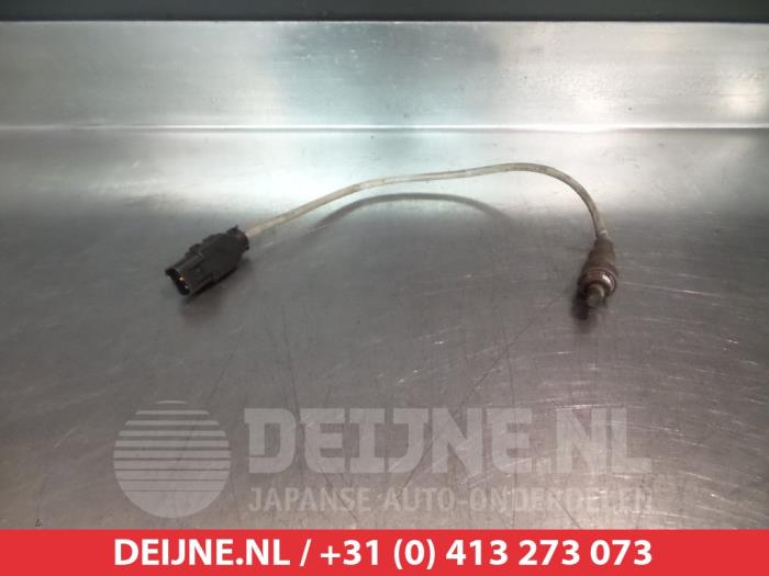 Lambda Sonde van een Hyundai Coupe 2.7 V6 24V 2004