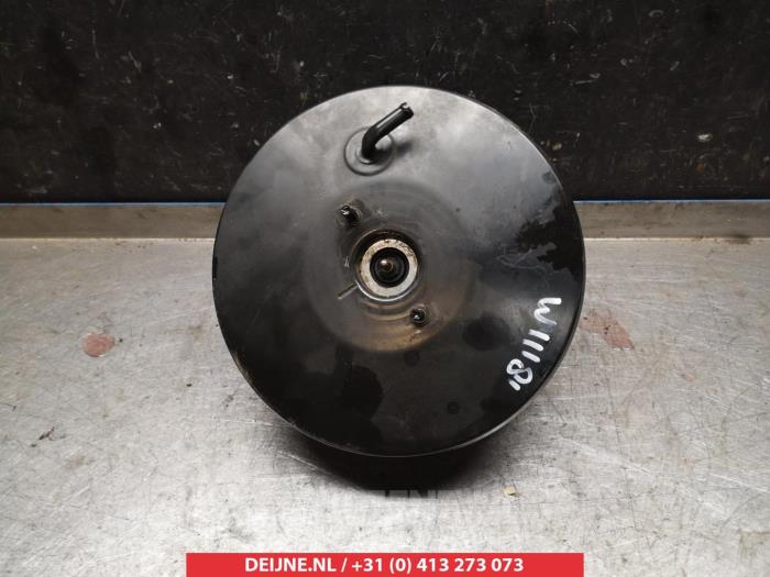 Gebruikte Rembol Nissan Almera Tino (V10M) 1.8 16V Prijs € 50,00 Margeregeling aangeboden door V.Deijne Jap.Auto-onderdelen BV