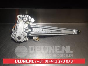 Toyota Corolla Verso Ruitmechaniek 4Deurs rechts-achter O291752 foto 2