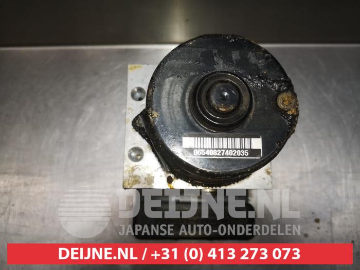 Nissan Almera Tino ABS Pomp O337615