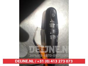 Toyota Corolla Verso Licht Schakelaar O307321 foto 2