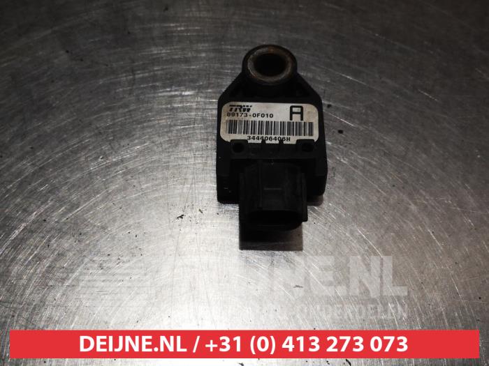 Toyota Corolla Verso Airbag Sensor O334527