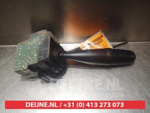 Toyota Corolla Verso Ruitenwis Schakelaar O310331 foto 3