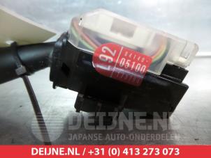 Toyota Corolla Verso Light switch O307289 photo 2