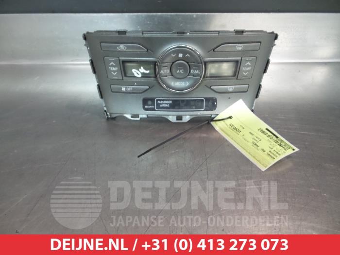 Toyota Auris Kachel Bedieningspaneel O306440
