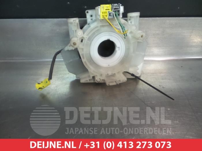 Nissan Almera Tino Klokveer Airbag O307727