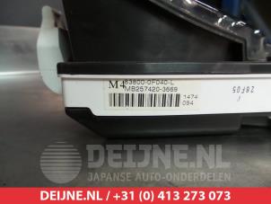 Toyota Corolla Verso Odometer KM O305104 photo 2