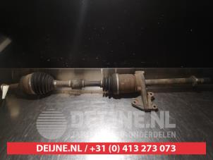 Gebruikte Cardanas rechts-voor (VWA) Nissan Almera Tino (V10M) 2.0 16V CVT Prijs € 40,00 Margeregeling aangeboden door V.Deijne Jap.Auto-onderdelen BV