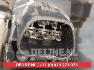 Toyota Corolla Verso Scheibenwischermotor vorne O349323 foto 4