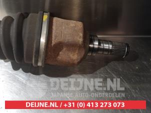 Nissan Almera Tino Front drive shaft, right O319278 photo 3