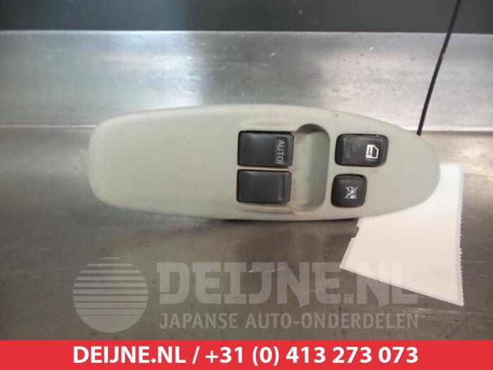 Nissan Almera Tino Kombischalter Fenster O311669