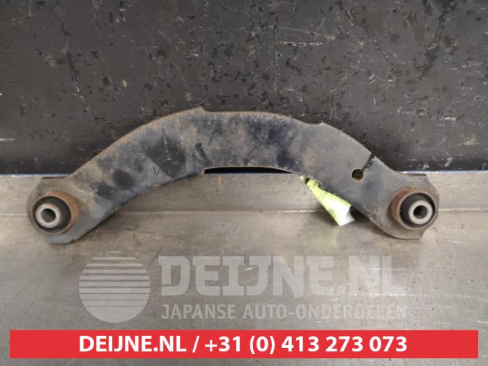 Mitsubishi Lancer Draagarm rechts-achter O384518