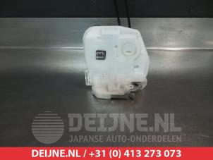 Mitsubishi Outlander Deurslot Mechaniek 4Deurs rechts-achter O281626 foto 2