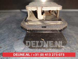 Toyota Corolla Verso Kachel Weerstand O368367 foto 2