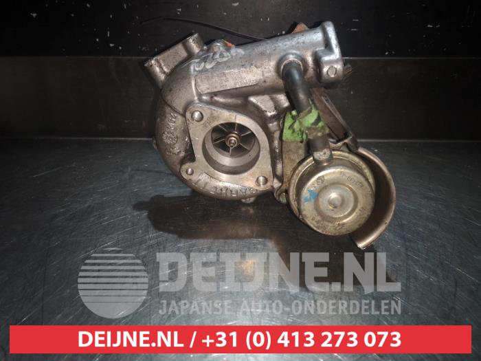 Nissan Almera Tino Turbo O365729