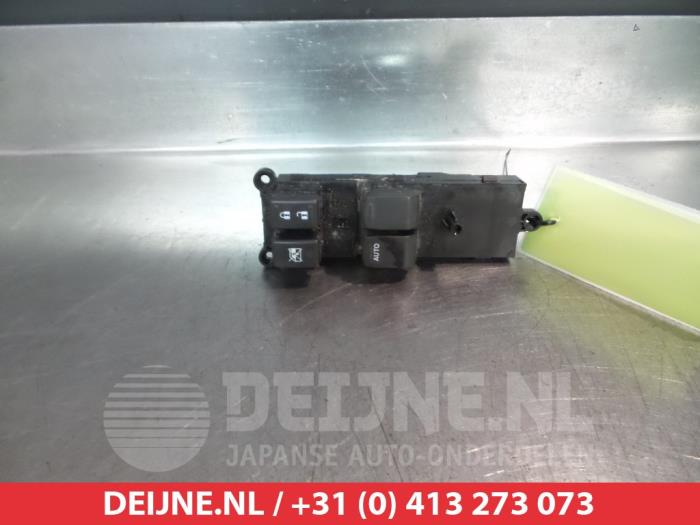 Suzuki Celerio Combischakelaar ramen O312293