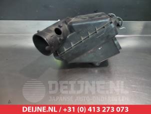 Gebruikte Luchtfilterhuis Mitsubishi Outlander (GF/GG) 2.2 DI-D 16V Clear Tec 4x2 Prijs € 50,00 Margeregeling aangeboden door V.Deijne Jap.Auto-onderdelen BV