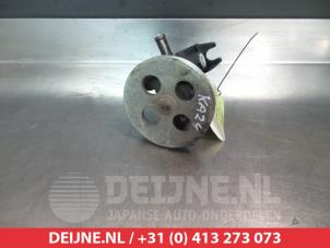 Gebruikte Servopomp Nissan Terrano II (R20/TR50) 2.4 SE,SLX 12V Prijs € 25,00 Margeregeling aangeboden door V.Deijne Jap.Auto-onderdelen BV