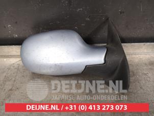 Nissan Micra Buitenspiegel rechts O283522 foto 2