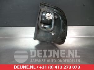 Nissan Terrano Rücklicht links O297802 foto 2