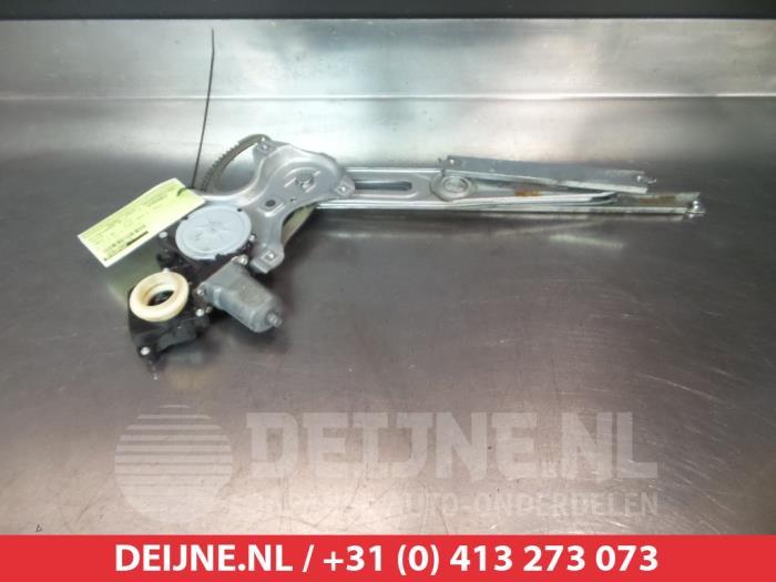Toyota Yaris Ruitmechaniek 2Deurs links-voor O275456