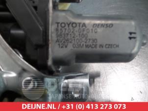 Toyota Yaris Window mechanism 2-door, front left O275456 photo 2