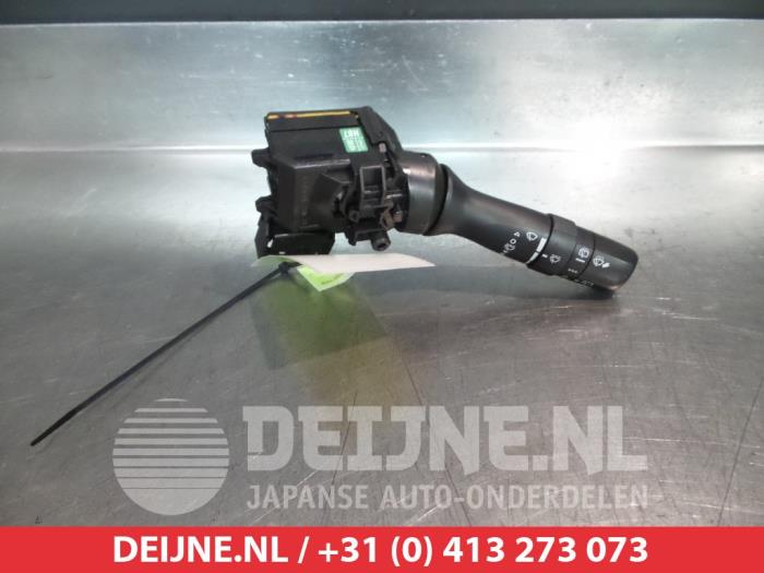 Toyota Prius Ruitenwis Schakelaar O310395
